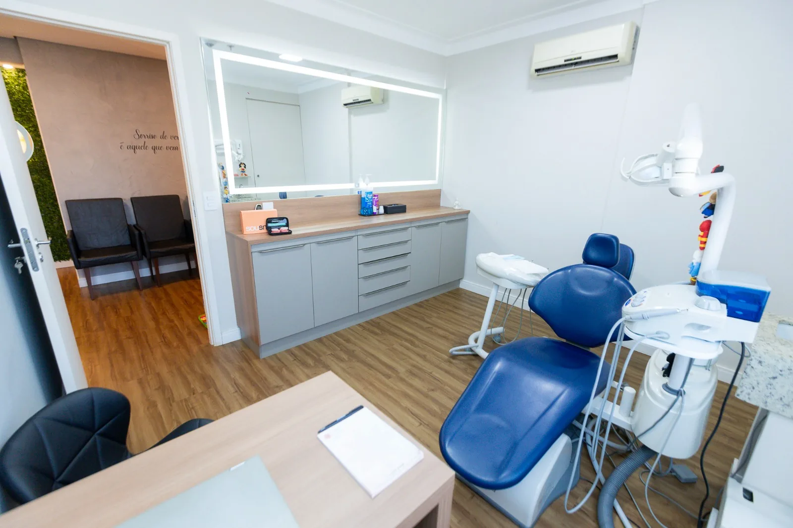 Consultório odontológico equipado da Colcera Odontologia